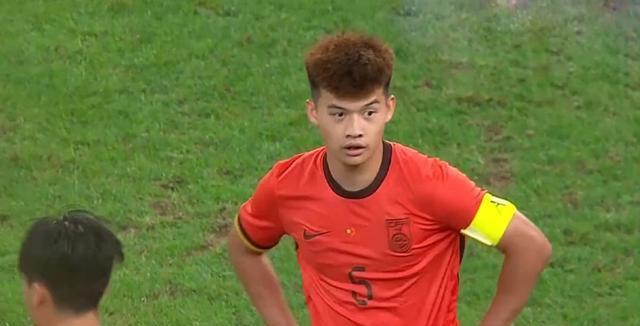 由于场地条, 战全胜 由于场地条, 战全胜