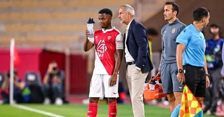 cn, 卖给摩纳哥, 去主力位置