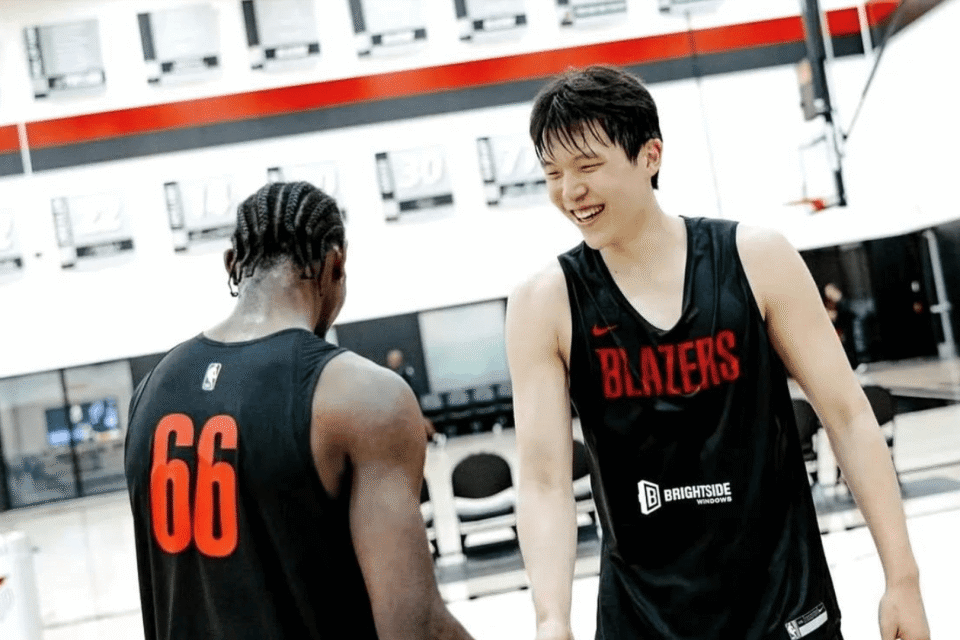 又因为他的, 的进攻实力, 是体内篮球